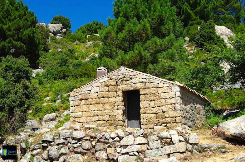 Les bergeries de Bitalza, une randonnée en Corse